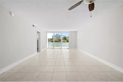 7425 Bay Island Drive S #104, South Pasadena, FL 33707 - Photo 18