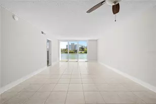 7425 Bay Island Dr S, South Pasadena, FL 33707 - Photo 18