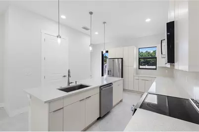 7015 N Central Avenue #Unit C, Tampa, FL 33604 - Photo 12