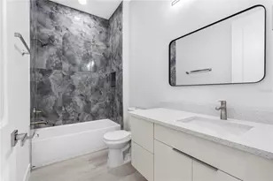 7015 N Central Ave, Tampa, FL 33604 - Photo 20