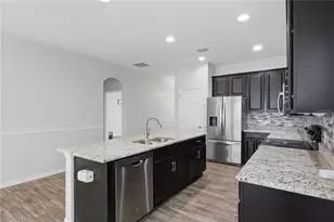 32659 Harmony Oaks Dr, Wesley Chapel, FL 33545 - Photo 6