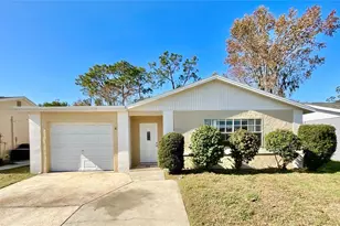 3127 Corona Dr, Holiday, FL 34690 - Photo 1