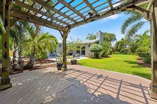 4096 38th St S, Saint Petersburg, FL 33711 - Photo 44
