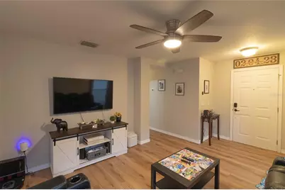 11910 Mango Groves Boulevard, Seffner, FL 33584 - Photo 6