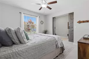 5052 White Chicory Dr, Apollo Beach, FL 33572 - Photo 8