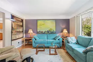 2701 56th St S, Gulfport, FL 33707 - Photo 4
