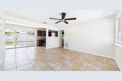 4418 W Fairview Heights, Tampa, FL 33616 - Photo 4