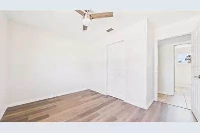 4418 W Fairview Heights, Tampa, FL 33616 - Photo 30