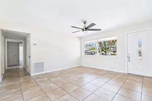 4418 W Fairview Heights, Tampa, FL 33616 - Photo 6