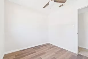 4418 W Fairview Heights, Tampa, FL 33616 - Photo 38