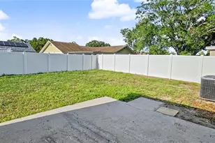 7419 Ivory Terrace, New Port Richey, FL 34655 - Photo 6