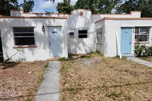 1426 10th St W, Bradenton, FL 34205 - Photo 1