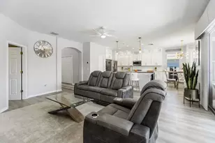 8758 Crystal Creek Ct, Land O Lakes, FL 34638 - Photo 10