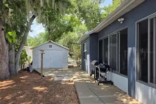 1006 Tropical, Bradenton, FL 34208 - Photo 12