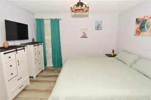 10200 Gandy Blvd N, Saint Petersburg, FL 33702 - Photo 42