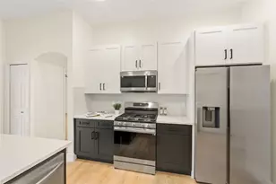 10117 Whisper Pointe Dr, Tampa, FL 33647 - Photo 22