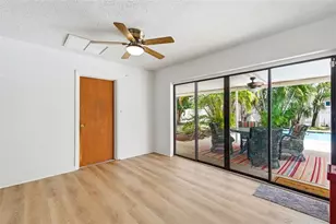 10651 125th Ave, Largo, FL 33773 - Photo 10