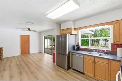 10651 125th Avenue, Largo, FL 33773 - Photo 4