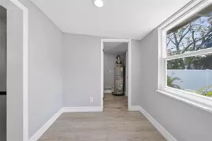 727 16th Ave NW, Largo, FL 33770 - Photo 18