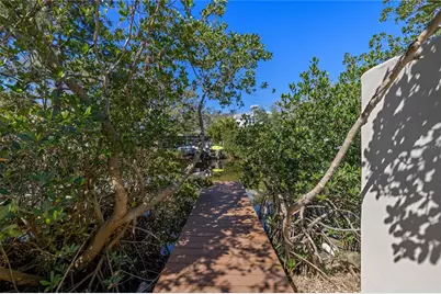 2117 S West Shore Boulevard, Tampa, FL 33629 - Photo 26