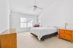 9207 Festival Ct, Tampa, FL 33647 - Photo 18