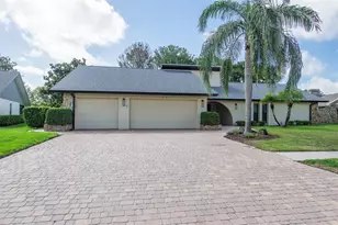 3119 Hyde Park Dr, Clearwater, FL 33761 - Photo 2
