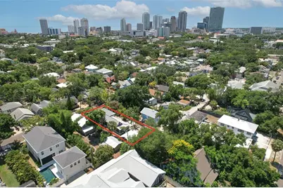 808 7th Street N, Saint Petersburg, FL 33701 - Photo 2