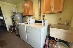 11440 1st St E, Treasure Island, FL 33706 - Photo 26