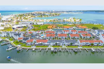 230 Medallion Boulevard #E, Madeira Beach, FL 33708 - Photo 26