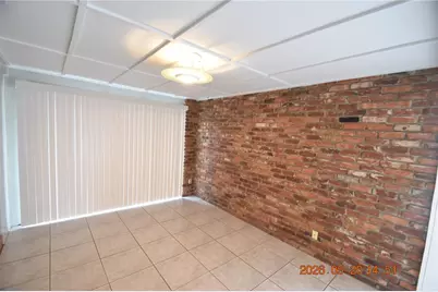 8720 Flame Vine Avenue, Seminole, FL 33777 - Photo 10