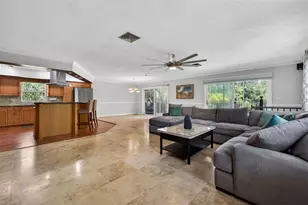 1007 State St E, Oldsmar, FL 34677 - Photo 8