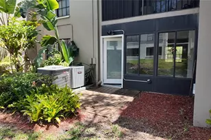 2480 Pelican Ct, Clearwater, FL 33762 - Photo 24