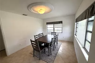 16603 Hanna Rd, Lutz, FL 33549 - Photo 2