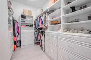 2711 W Trilby Ave, Tampa, FL 33611 - Photo 16