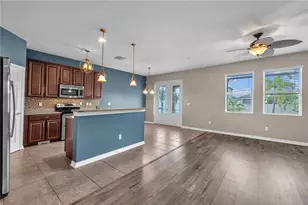 710 Parker Den Dr, Ruskin, FL 33570 - Photo 6