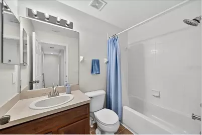 11607 Colony Lake Drive, Tampa, FL 33635 - Photo 32