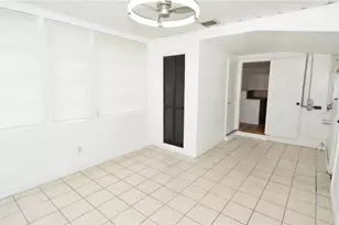 1108 Winchester Rd N, Saint Petersburg, FL 33710 - Photo 52