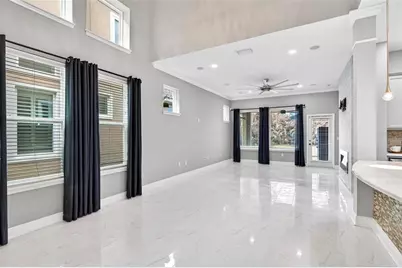 14310 Barrington Stowers Drive, Lithia, FL 33547 - Photo 8