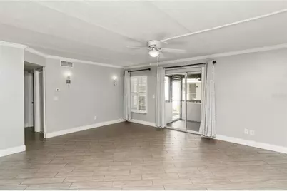 4609 W North B Street #111, Tampa, FL 33609 - Photo 2