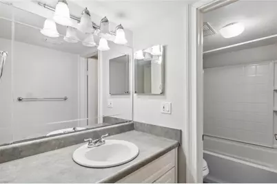 4609 W North B Street #111, Tampa, FL 33609 - Photo 12