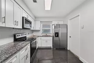 3009 E Fern St, Tampa, FL 33610 - Photo 10