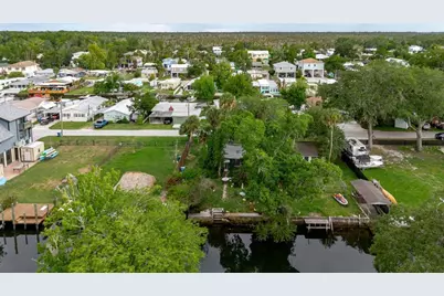 5323 Circle Drive, Weeki Wachee, FL 34607 - Photo 8