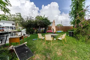 5323 Circle Dr, Weeki Wachee, FL 34607 - Photo 64