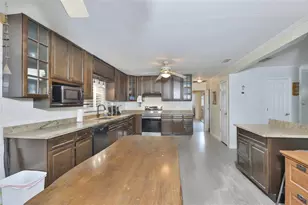 14451 Highland Rd, Wimauma, FL 33598 - Photo 18