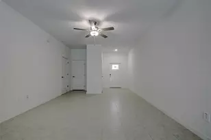8248 Cor Pne Wy, New Port Richey, FL 34655 - Photo 10