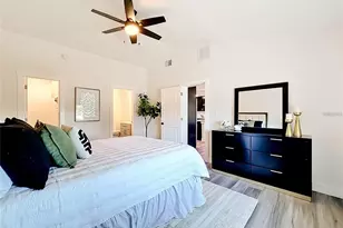2335 Murilla Way S, Saint Petersburg, FL 33712 - Photo 16