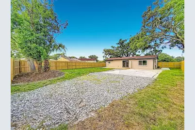 2335 Murilla Way S, Saint Petersburg, FL 33712 - Photo 30