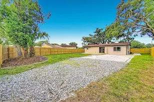 2335 Murilla Way S, Saint Petersburg, FL 33712 - Photo 30