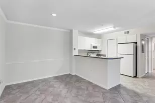 18108 Peregrines Perch Pl, Lutz, FL 33558 - Photo 12