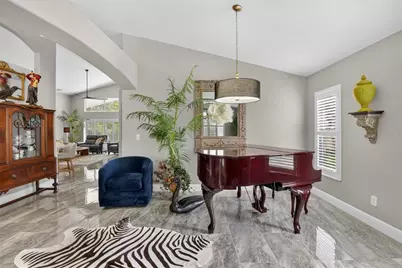 16525 Bridgewalk Drive, Lithia, FL 33547 - Photo 10